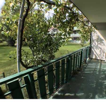 Geneva Bernex - Shared Appartement Roomate Homestay - Tramway 14 Tpg - Viarhona מראה חיצוני תמונה
