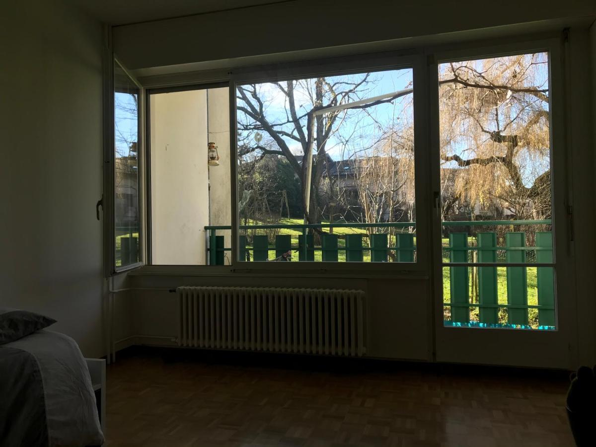 Geneva Bernex - Shared Appartement Roomate Homestay - Tramway 14 Tpg - Viarhona מראה חיצוני תמונה