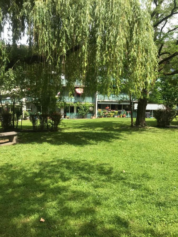 Geneva Bernex - Shared Appartement Roomate Homestay - Tramway 14 Tpg - Viarhona מראה חיצוני תמונה