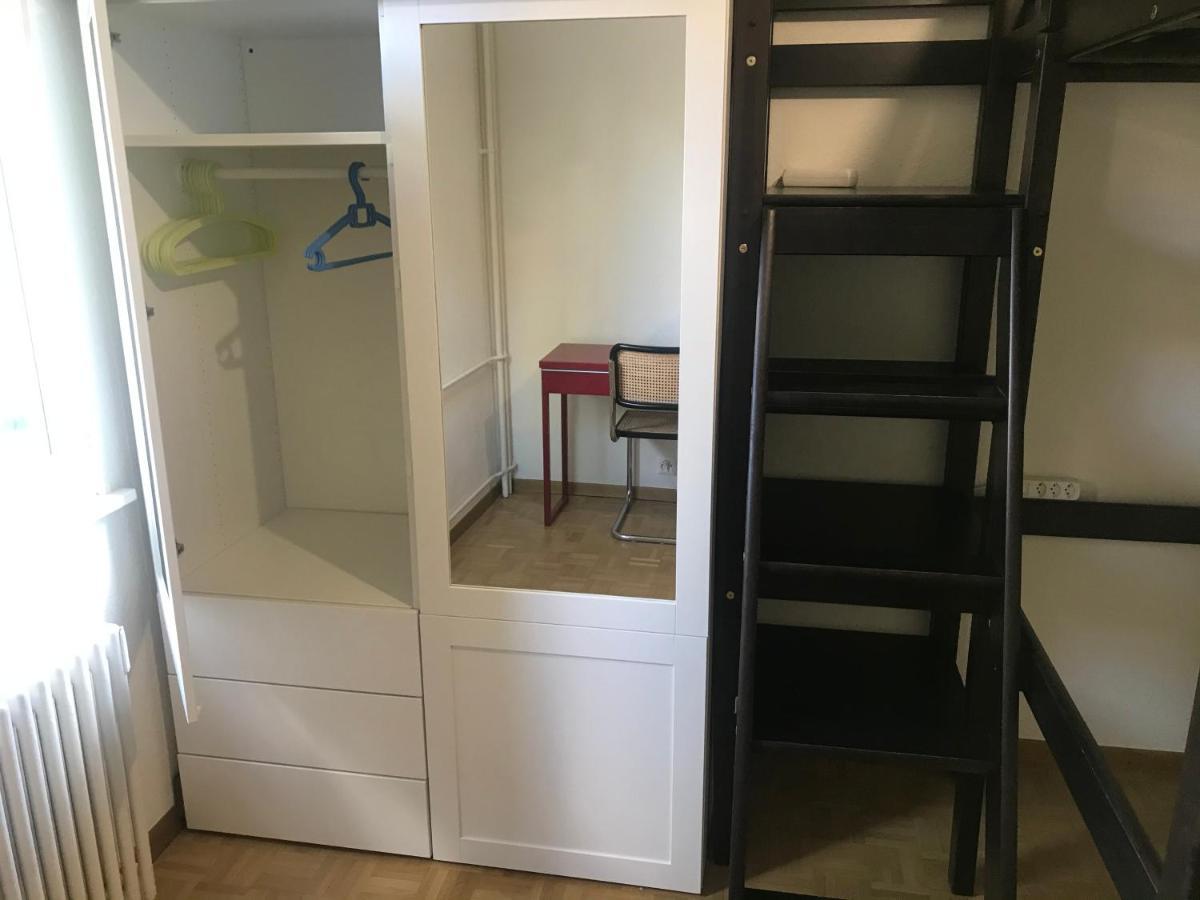Geneva Bernex - Shared Appartement Roomate Homestay - Tramway 14 Tpg - Viarhona מראה חיצוני תמונה